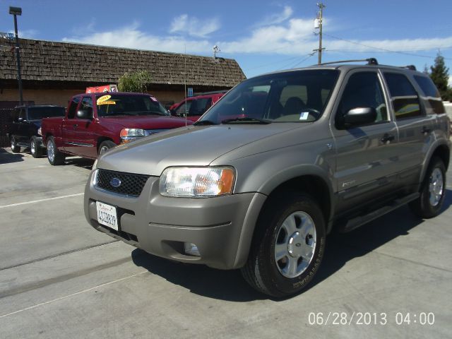 Ford Escape 2001 photo 3