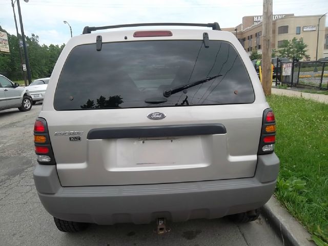 Ford Escape 2001 photo 4