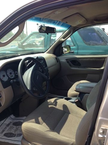 Ford Escape 2001 photo 4