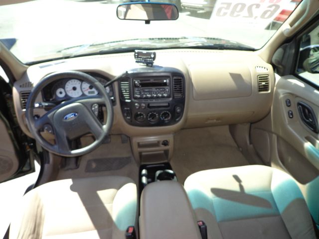Ford Escape 2001 photo 10