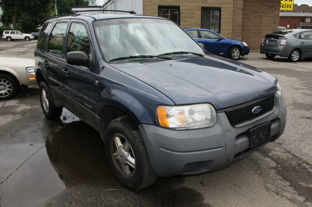 Ford Escape 2001 photo 1
