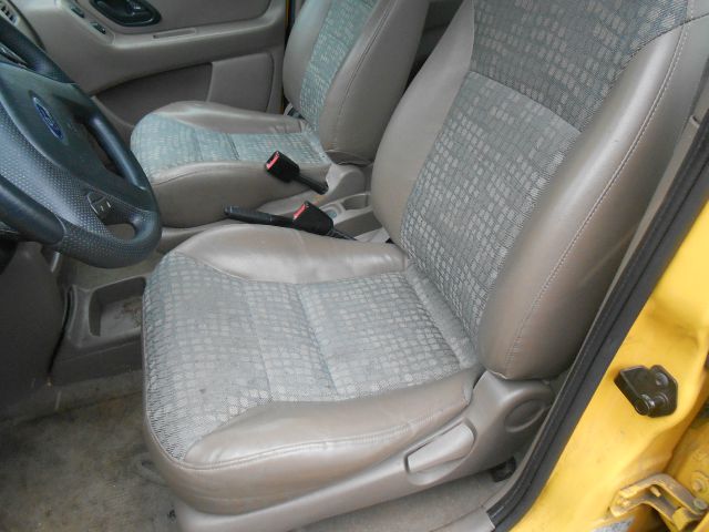 Ford Escape Reg Cab 159.5 WB C5B SUV