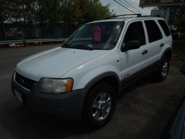 Ford Escape 2001 photo 2