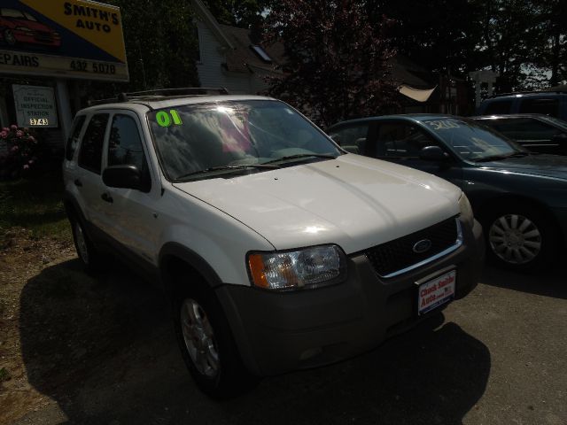 Ford Escape 2001 photo 3