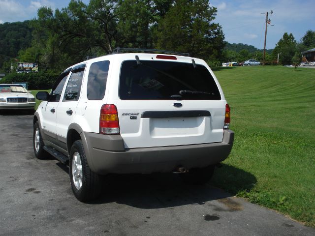 Ford Escape 2001 photo 3