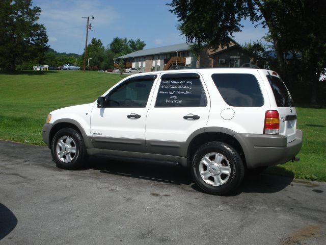 Ford Escape 2001 photo 4