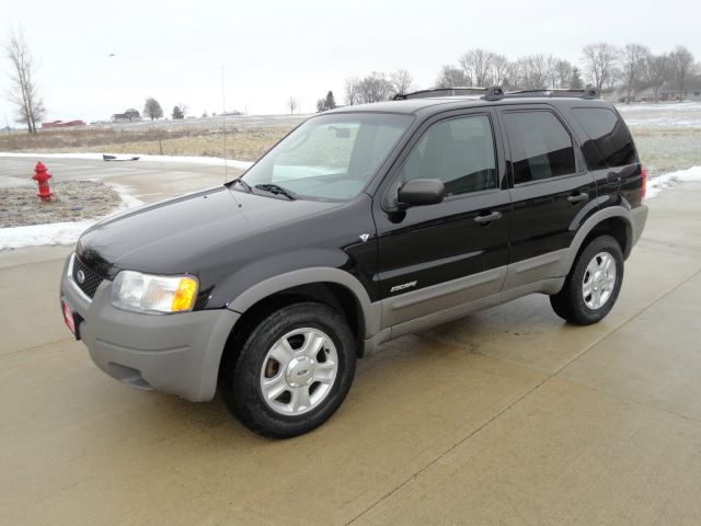 Ford Escape 2001 photo 2