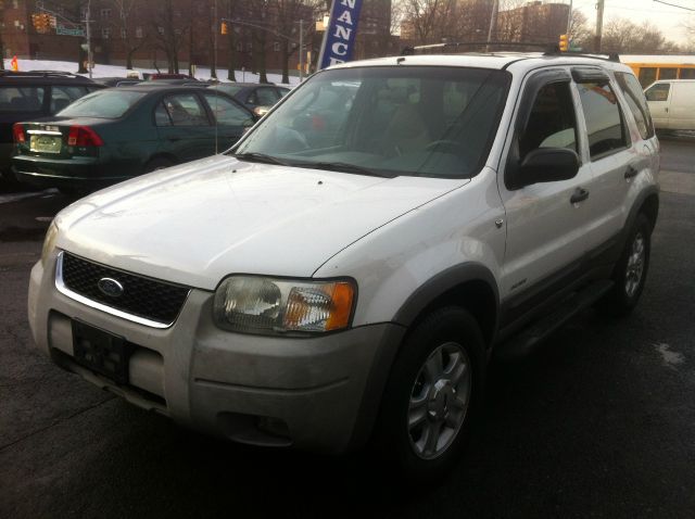 Ford Escape 2001 photo 3