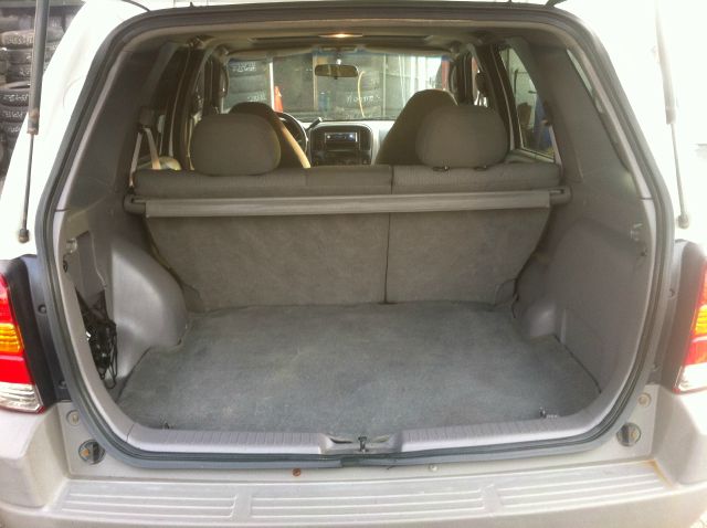 Ford Escape 2001 photo 4