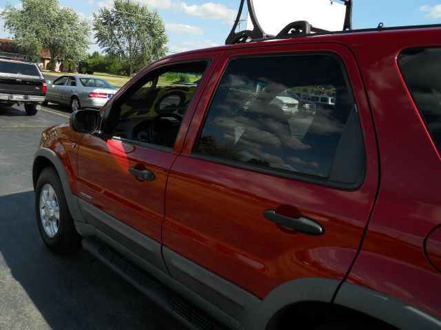Ford Escape 2001 photo 4