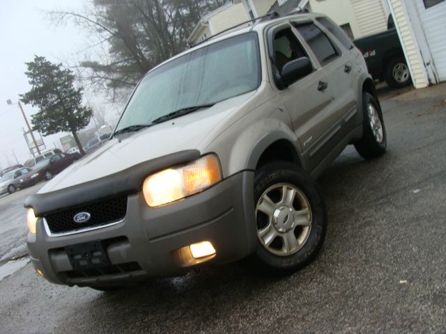 Ford Escape 2001 photo 2