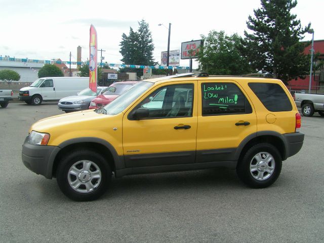 Ford Escape 2001 photo 1