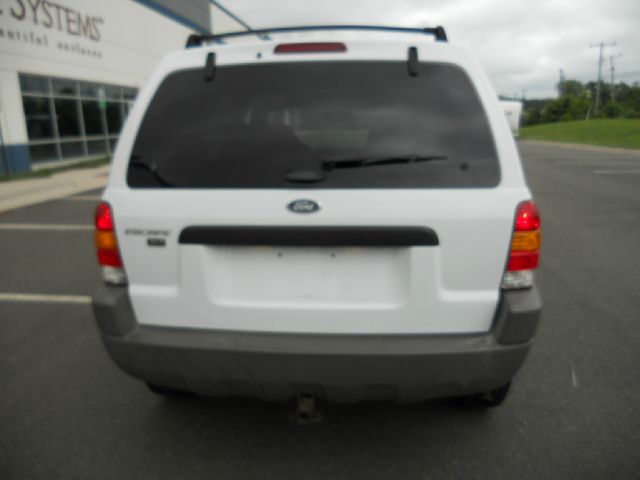 Ford Escape 2001 photo 2