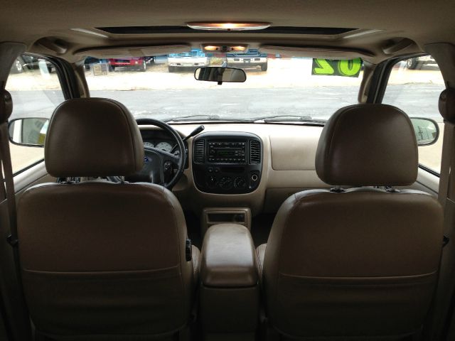 Ford Escape 2002 photo 11