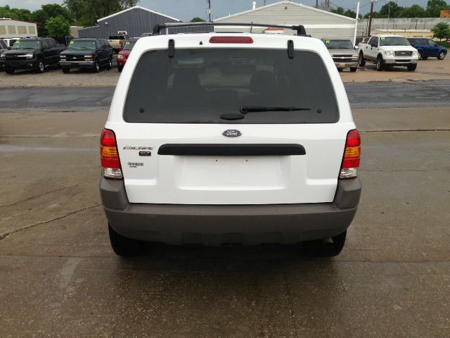 Ford Escape 2002 photo 16
