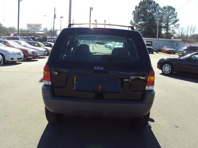 Ford Escape 2002 photo 1