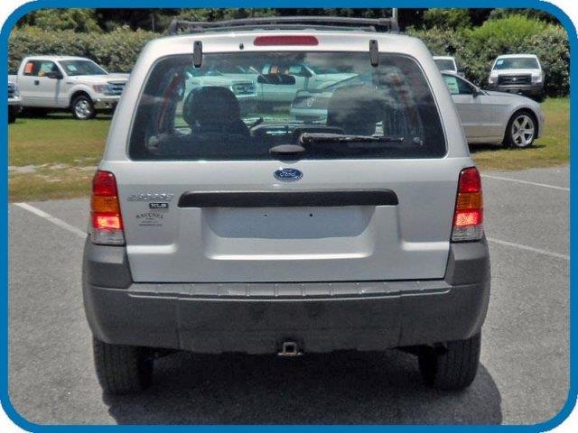Ford Escape 2002 photo 10