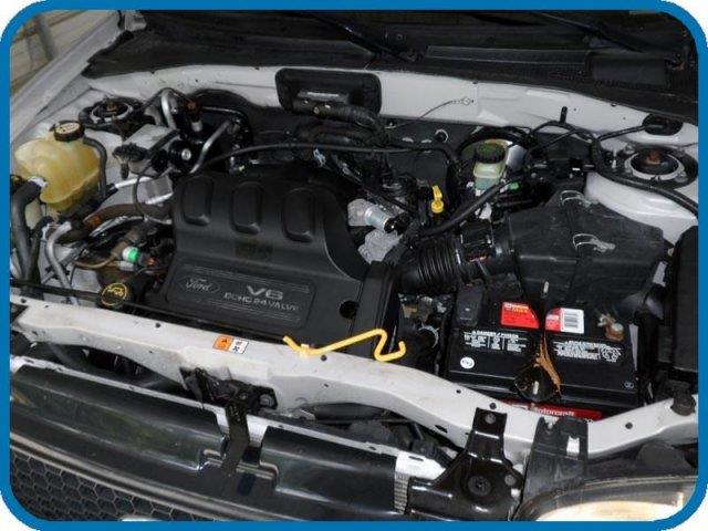 Ford Escape 2002 photo 17