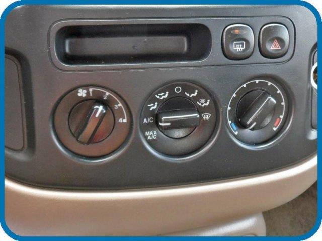 Ford Escape 2002 photo 20