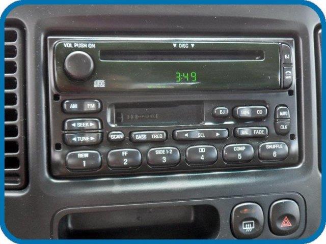 Ford Escape 2002 photo 23