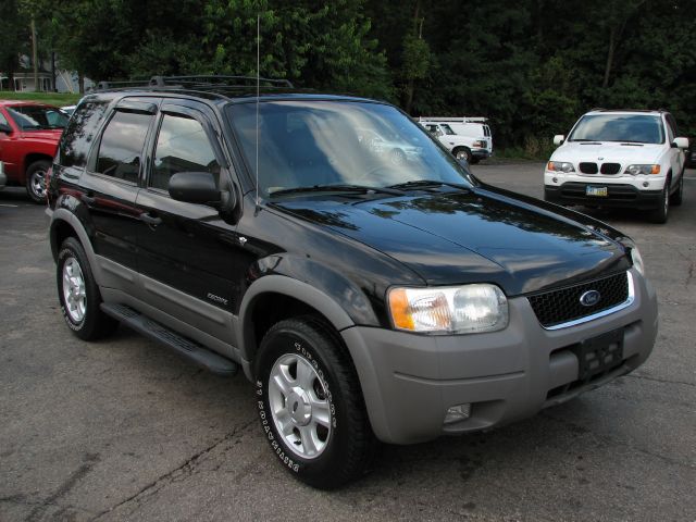Ford Escape 2002 photo 1