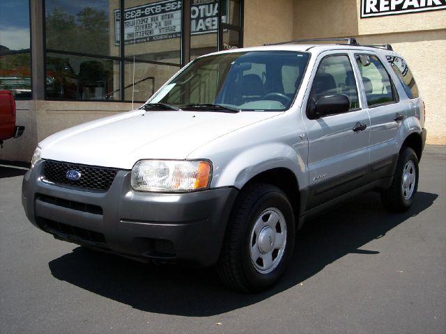Ford Escape 2002 photo 1