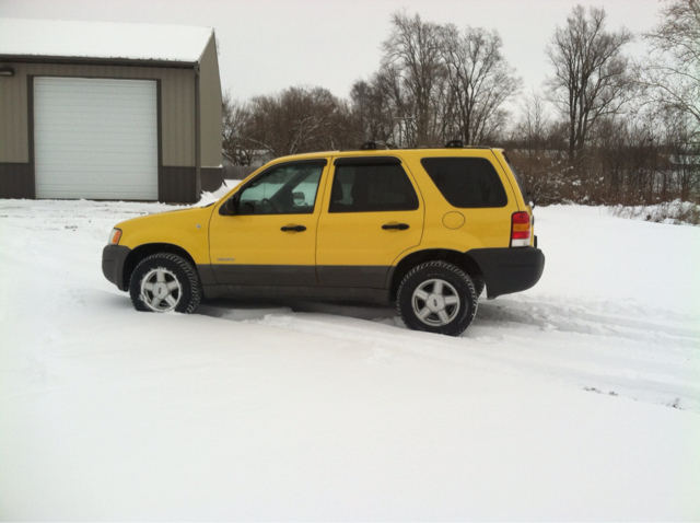 Ford Escape 2002 photo 1