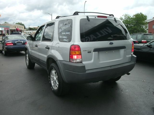Ford Escape 2002 photo 2