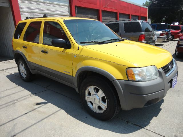 Ford Escape 2002 photo 1