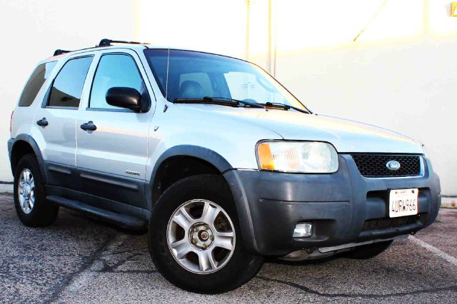 Ford Escape 2002 photo 3