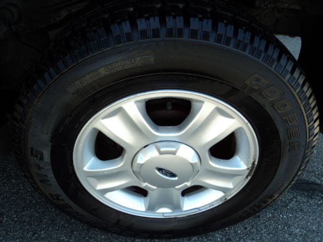 Ford Escape 2002 photo 9