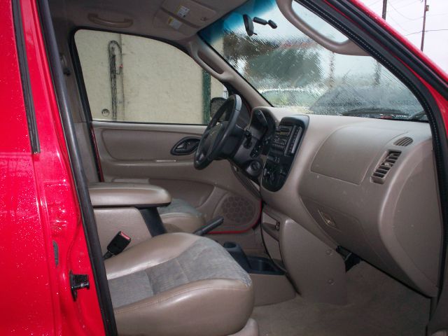 Ford Escape 540ia -Spd SUV