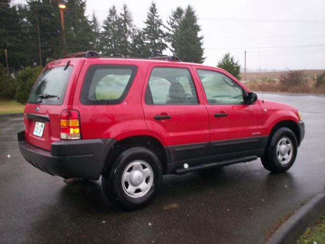Ford Escape 2002 photo 2