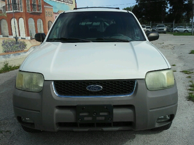 Ford Escape 2002 photo 2