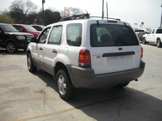Ford Escape 2WD 4dr V6 XLT SUV
