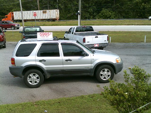 Ford Escape 2002 photo 2