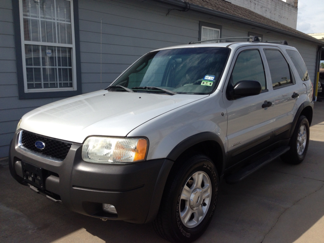 Ford Escape 2002 photo 2