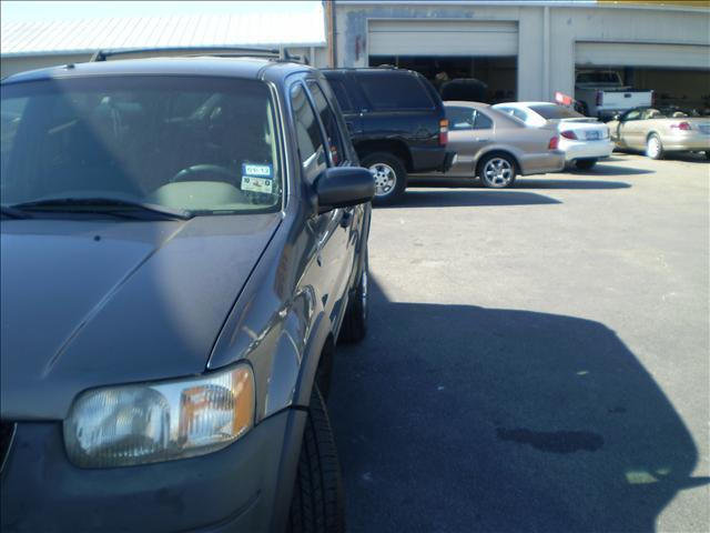 Ford Escape 2002 photo 2