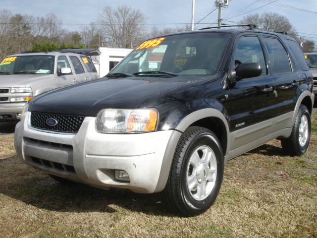 Ford Escape 2002 photo 1