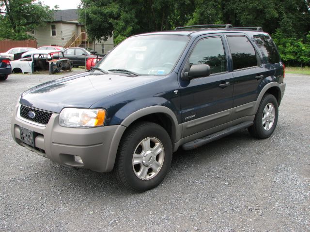 Ford Escape 2002 photo 2