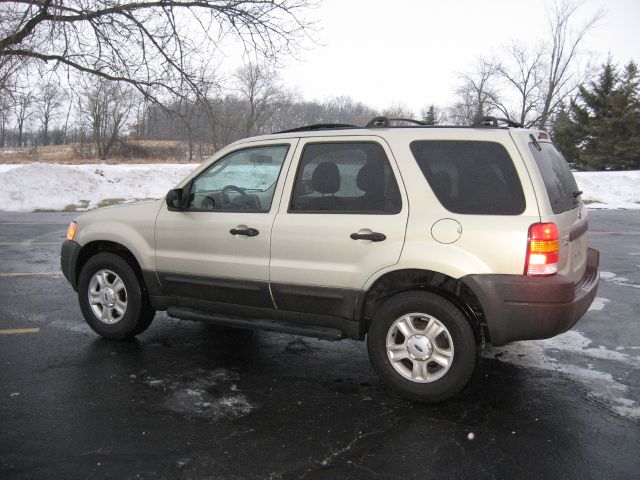 Ford Escape 2003 photo 4