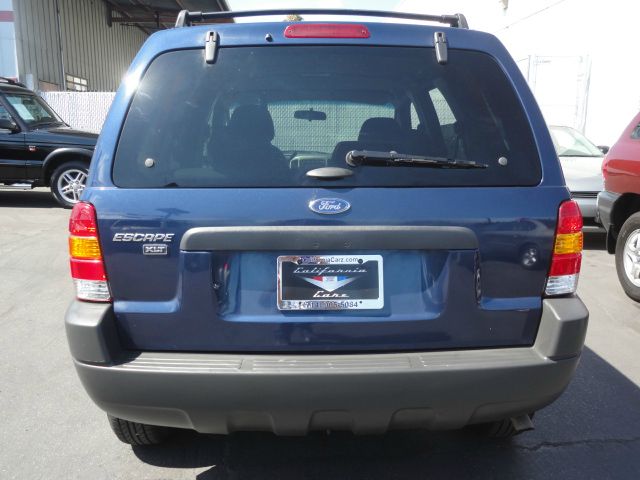 Ford Escape 2003 photo 3