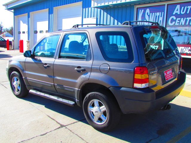 Ford Escape 2003 photo 1