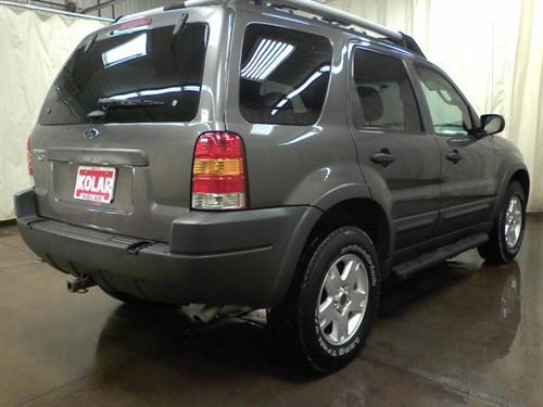 Ford Escape 2003 photo 3