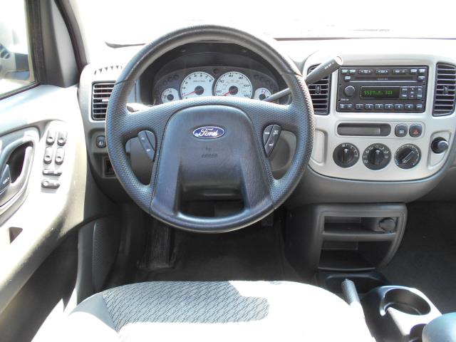 Ford Escape ESi SUV