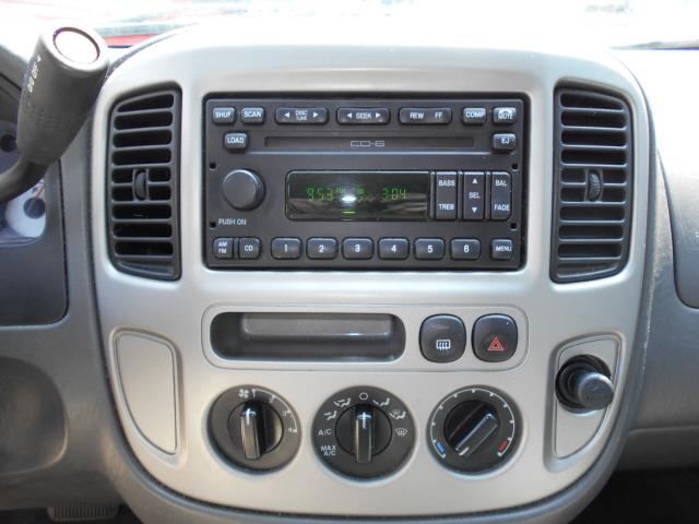 Ford Escape 2003 photo 4