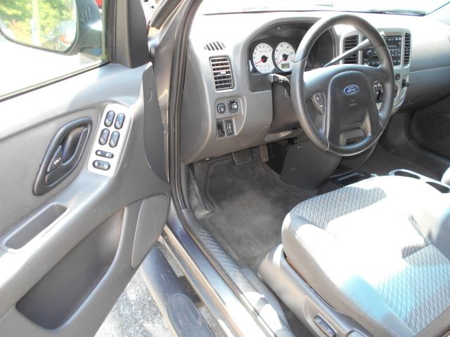 Ford Escape 2003 photo 5