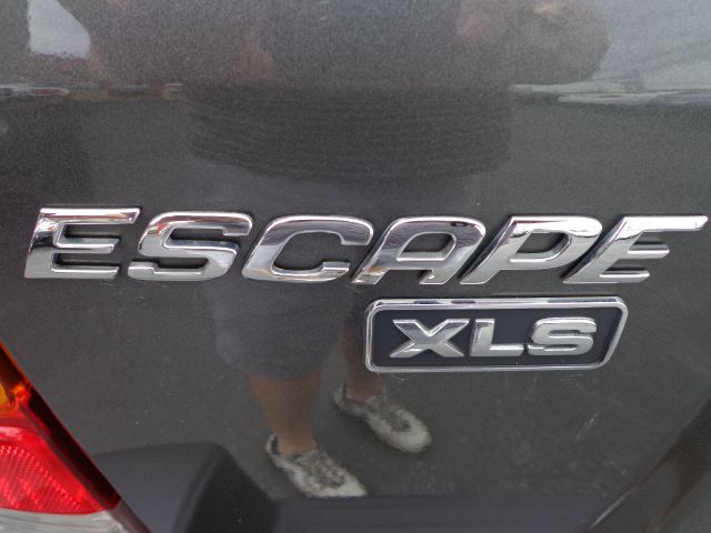 Ford Escape 2003 photo 15