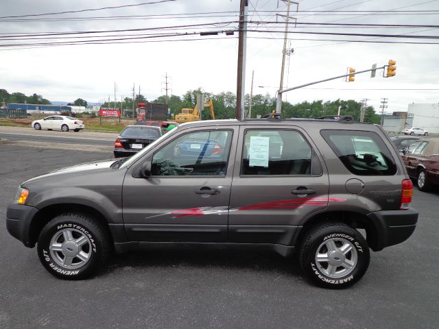 Ford Escape 2003 photo 17