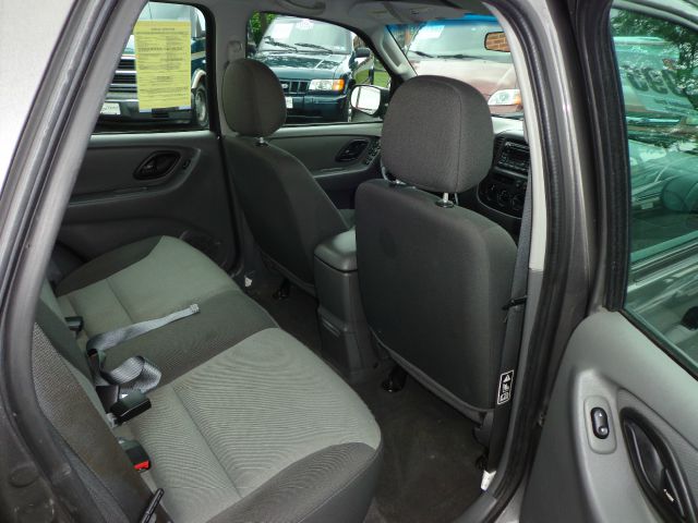 Ford Escape 2003 photo 4